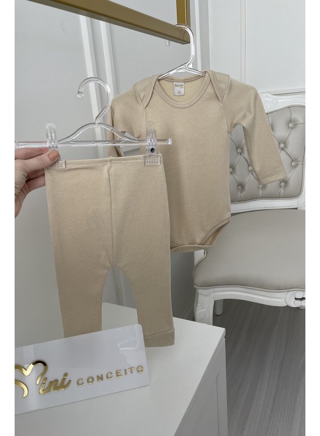 conjunto em ribana caelada cala bege nude body cala