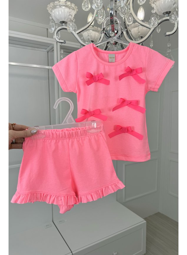 conjunto rosa neon lacos blusa shors babado menina infantil miniconceito b