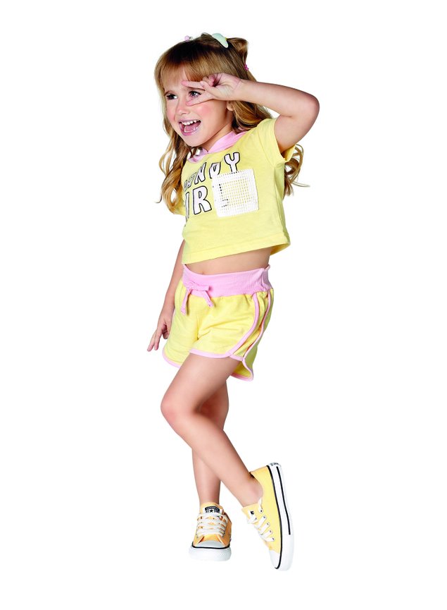 blusa e shorts amarelo menina infantil miniconceito