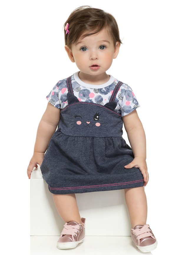 jardineira gatinha bebe jeans blusa miniconceito