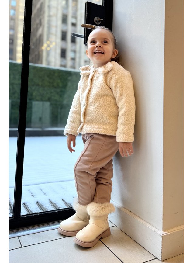 casaco pelo off menina infantil laco miniconceito