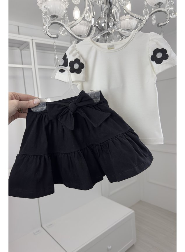 conjunto flores menina infantil miniconceito shorts saia preto off